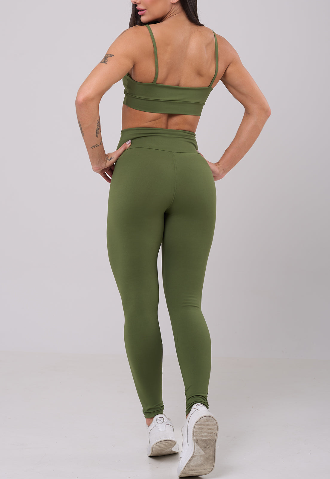 Conjunto Legging + Top Basic Verde Olivia