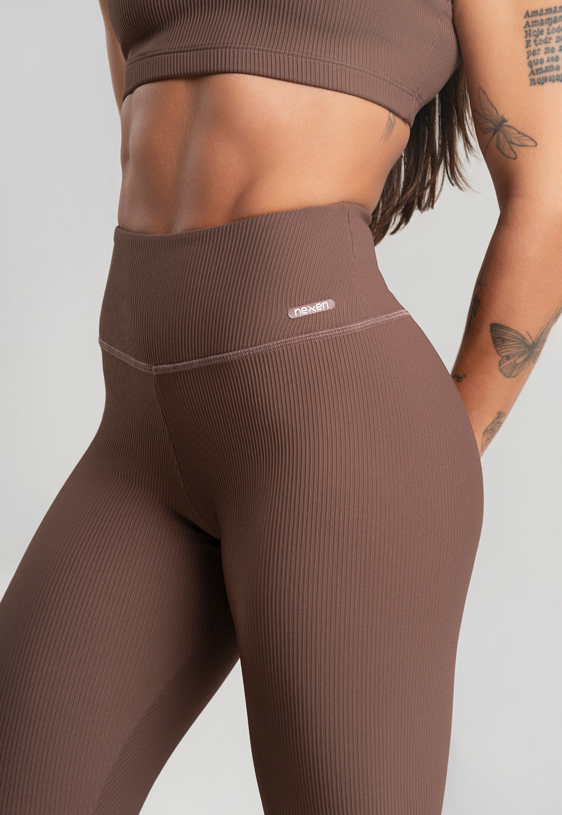 Conjunto Calça + Top Canelado Marrom