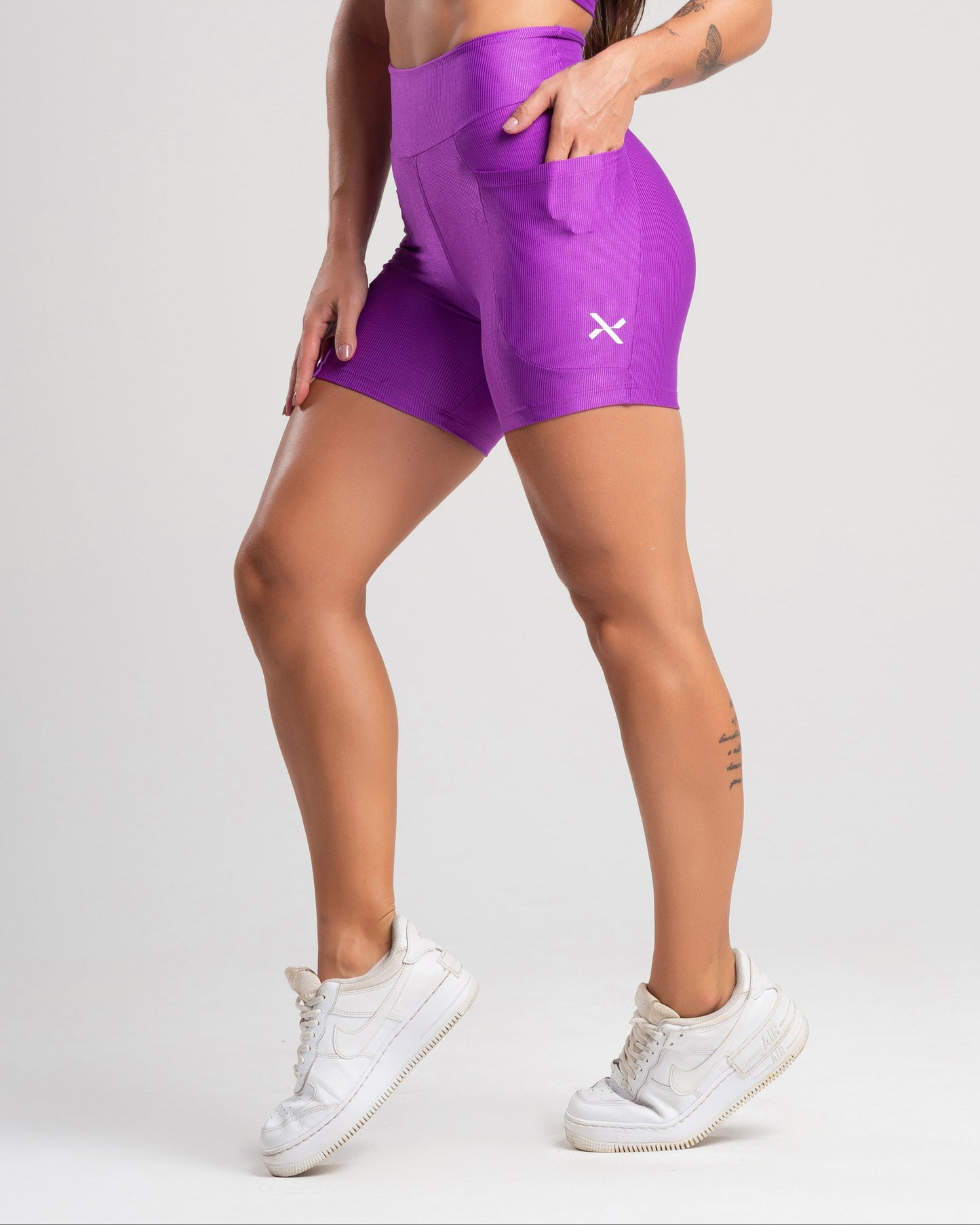 Short Glow Pocket Roxo Poliamida