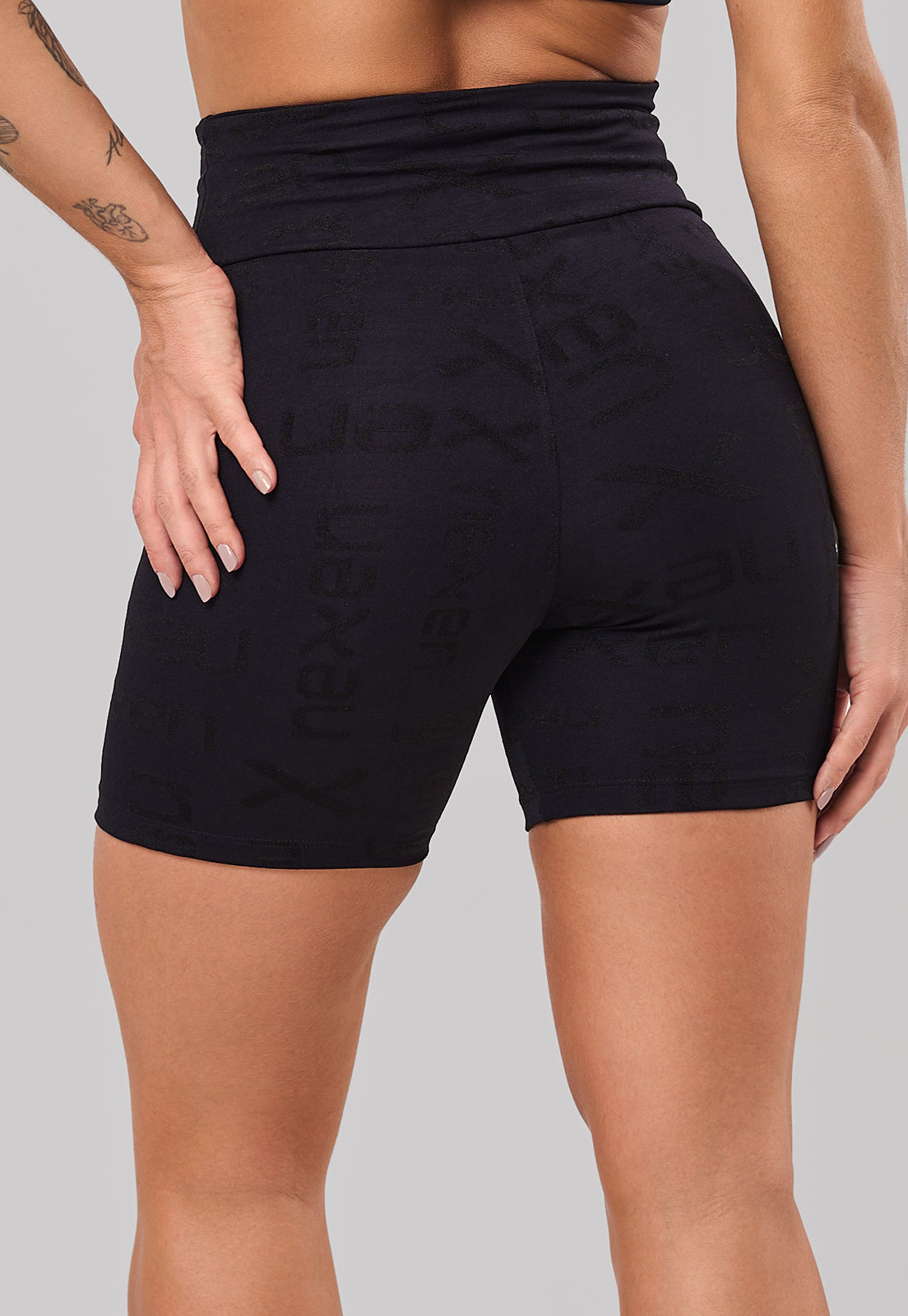 Short Reflexo Preto