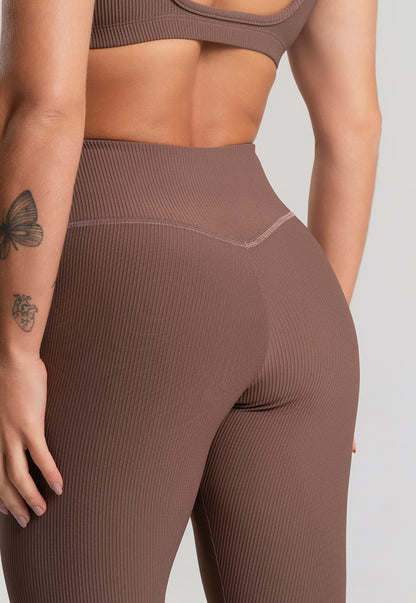 Conjunto Calça + Top Canelado Marrom