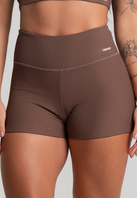 Short Canelado Marrom