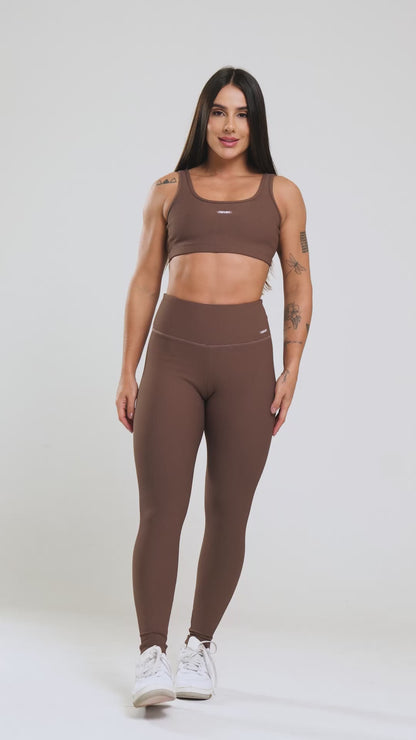 Conjunto Calça + Top Canelado Marrom
